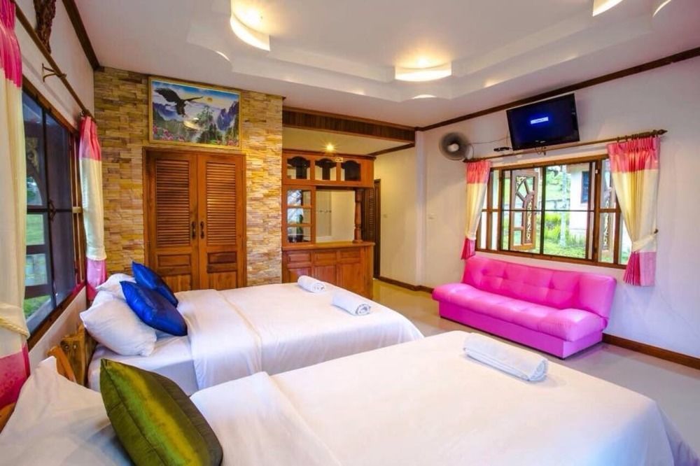 Mont Goei Pai Hotel Exterior photo